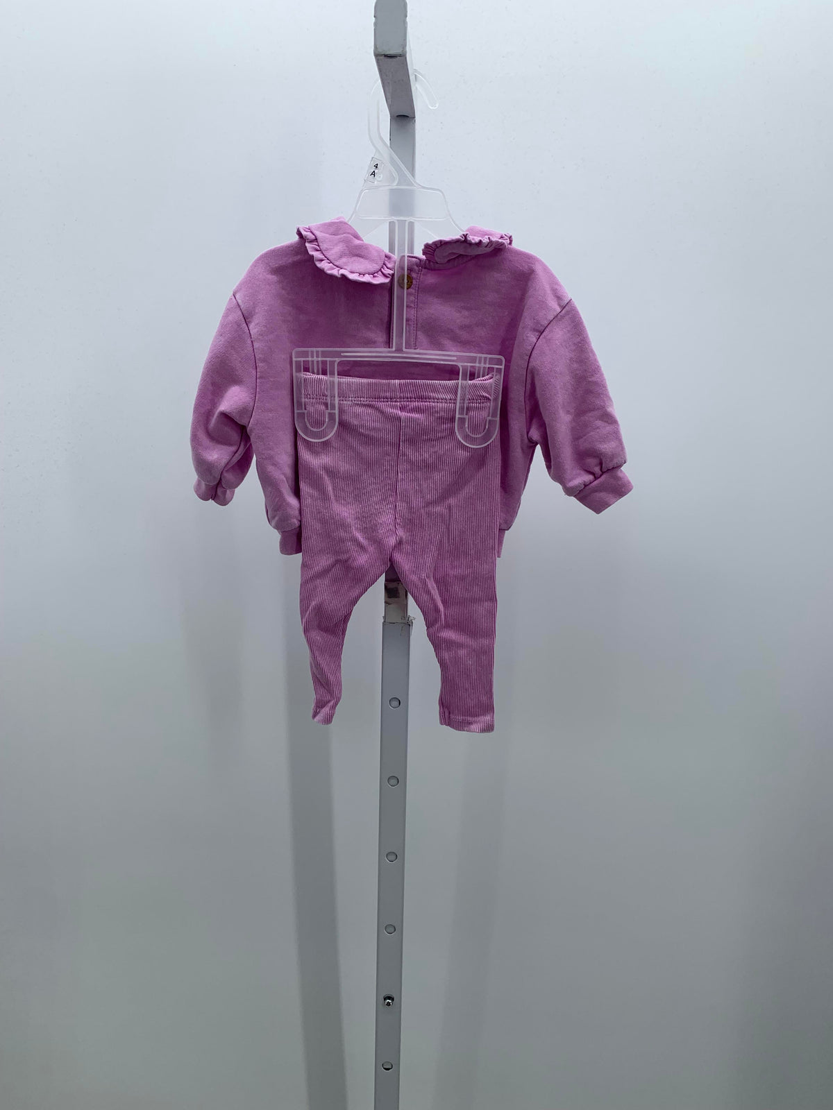 Cat & Jack Size 0-3 months Girls 2 Pieces