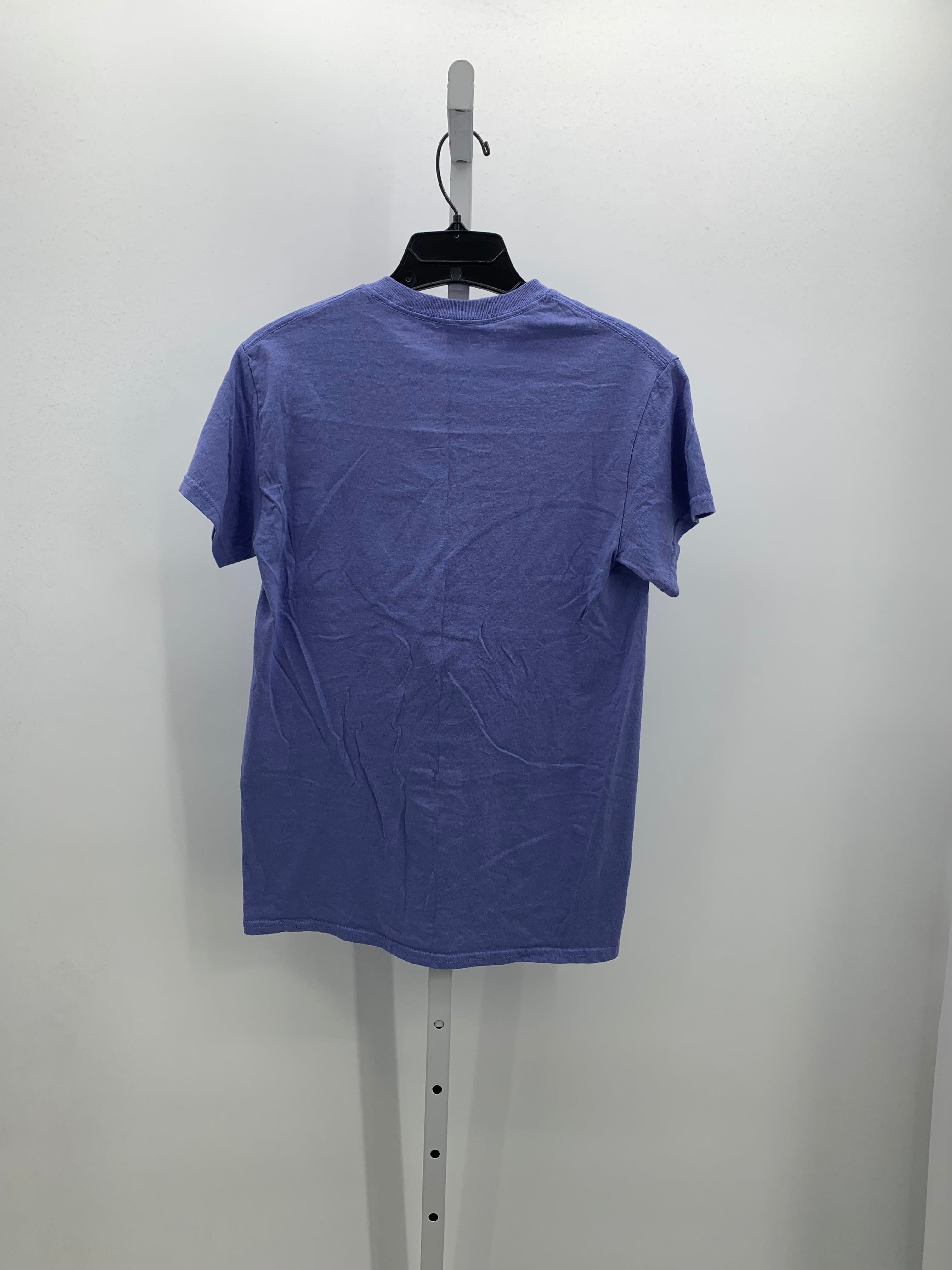 Disney Size X Small Misses Short Sleeve Shirt