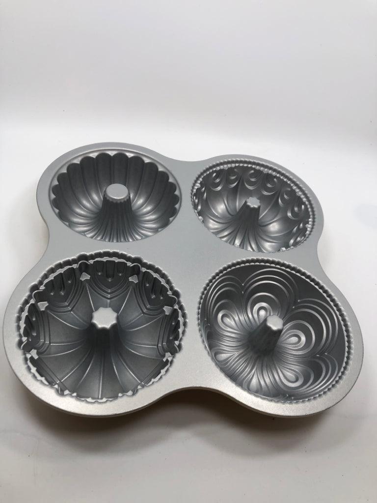 4 CAVITY BUNDT QUARTET CAST ALUMINUM.