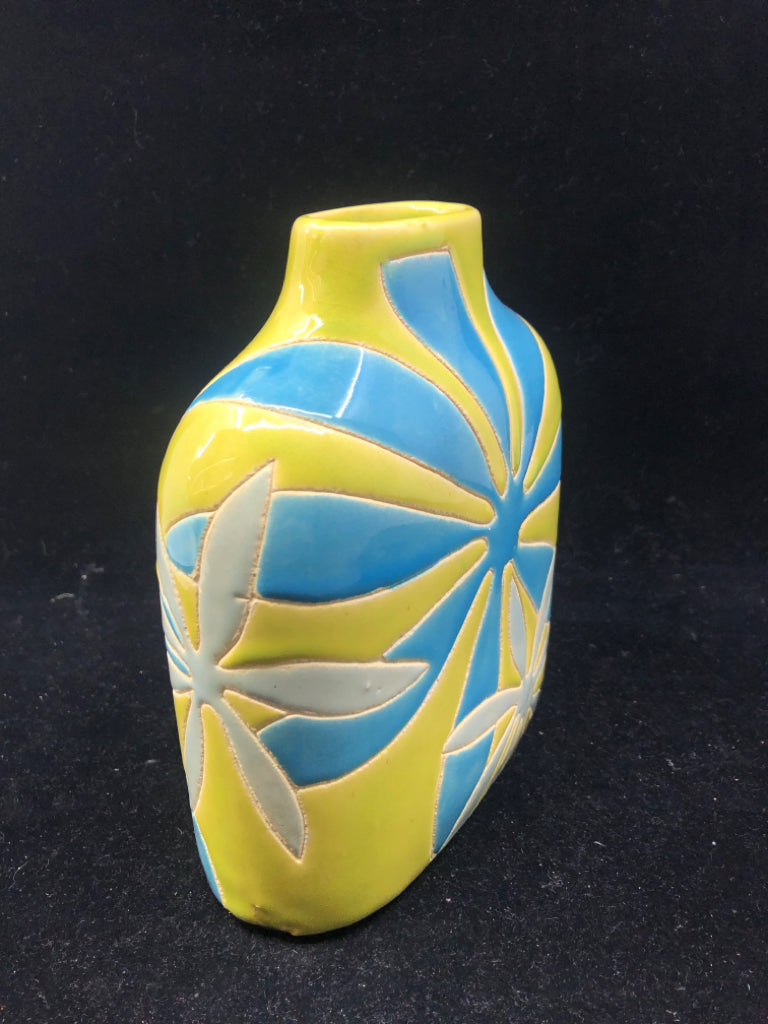 GREEN / BLUE OVAL VASE.