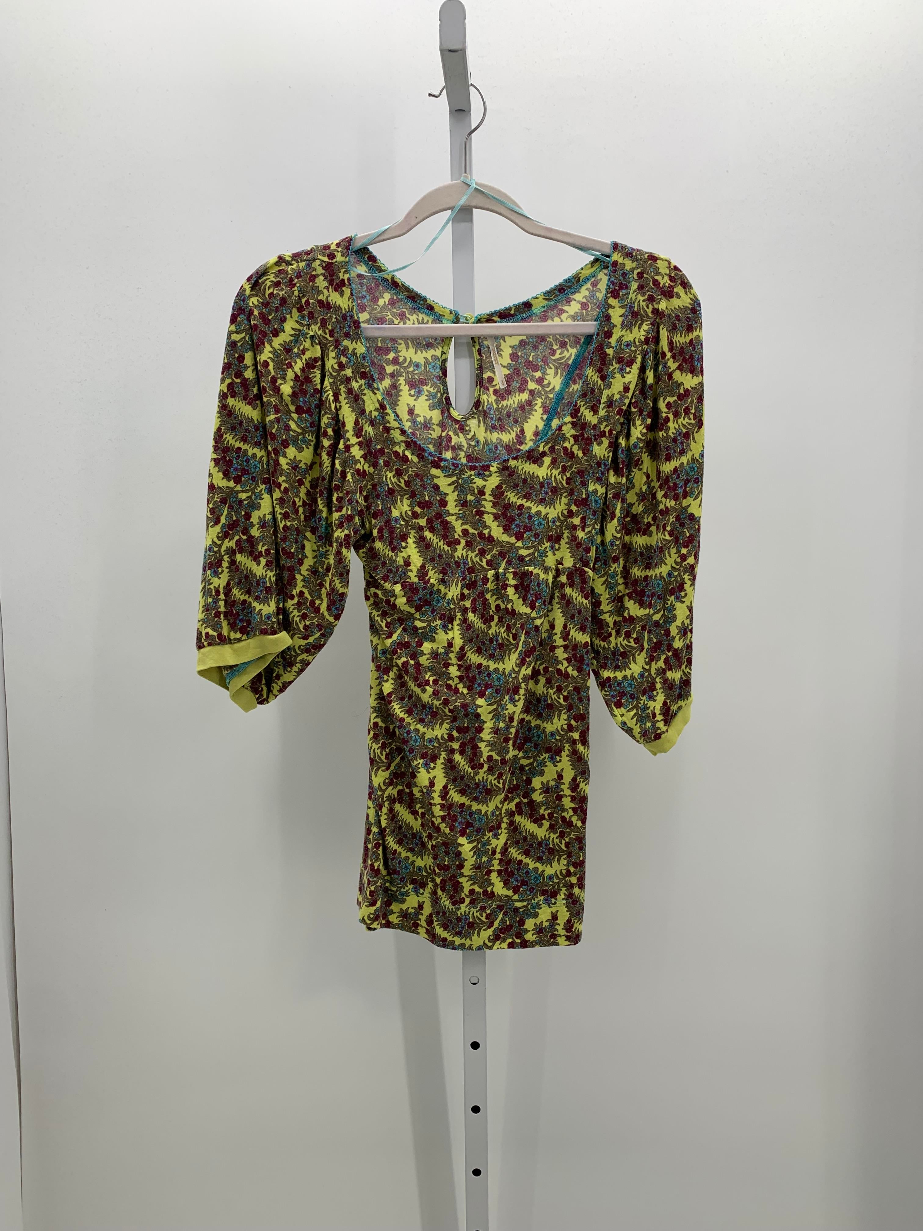 Free People Size Small Misses Short Sleeve Shirt