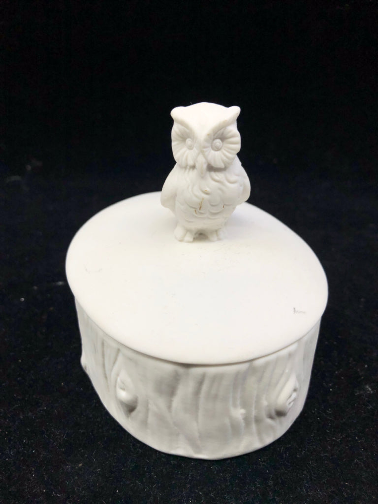 WHITE TREE BOX W/OWL ON TOP.