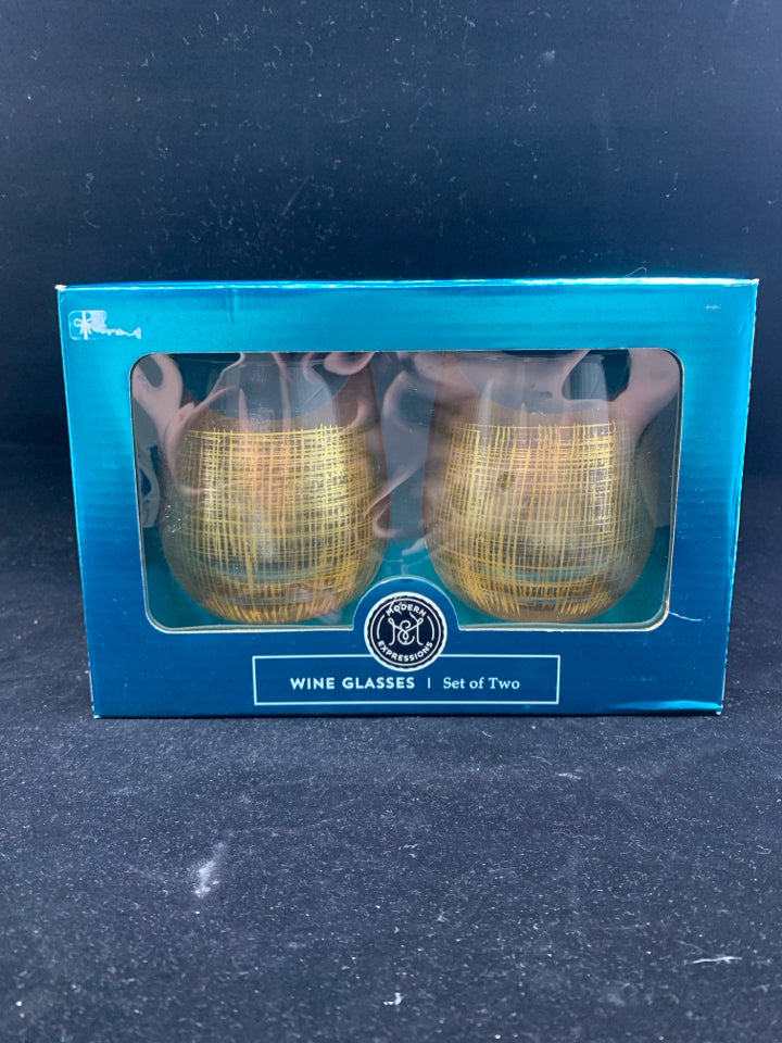 NIB 2 STEMLESS WINE GLASSES W/ GOLD GRATE PATTERN.