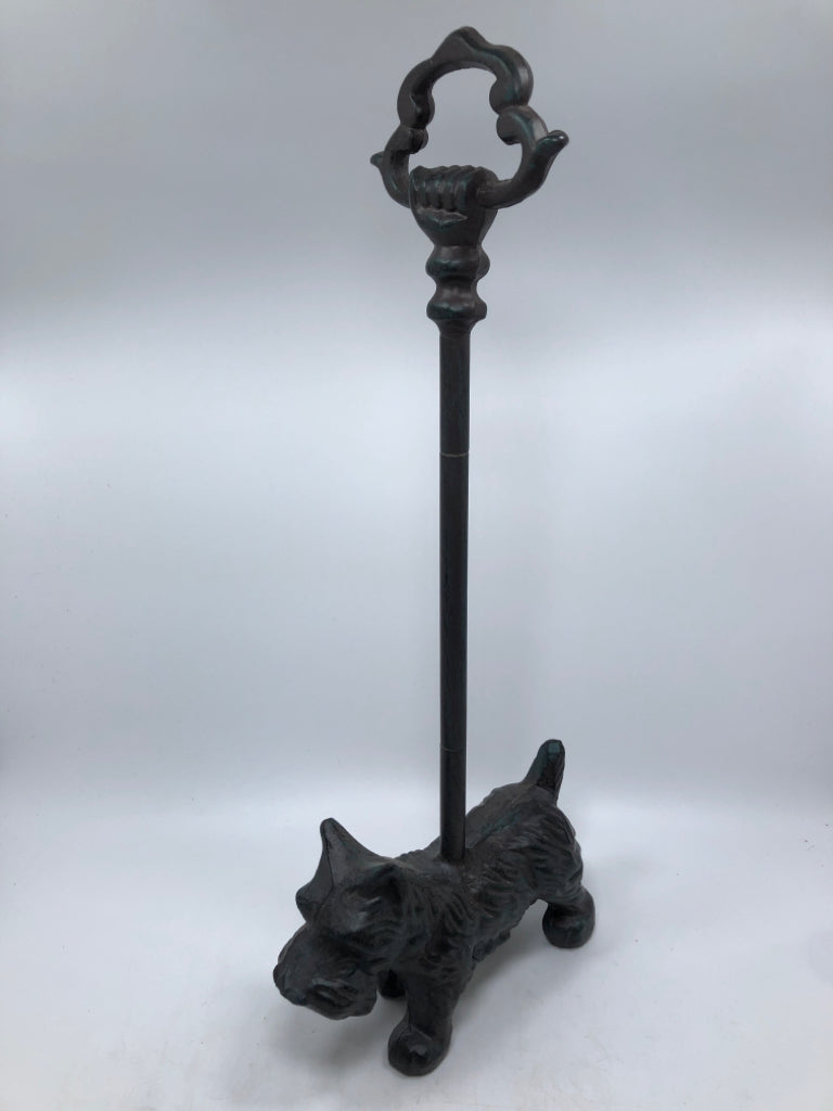 HEAVY METAL SCOTTIE DOG DOOR STOPPER.