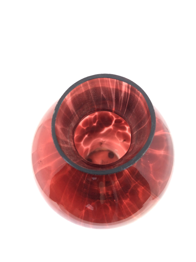 MAROON GLASS VASE W/ CIRCLE DESIGNS.