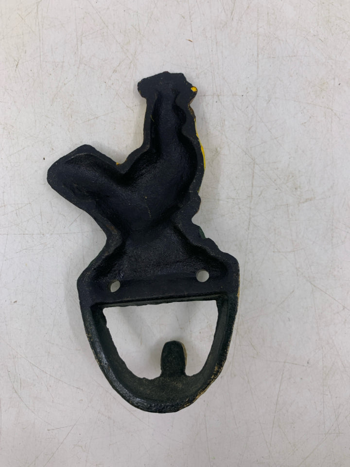 CAST IRON SINGLE ROOSTER HOOK.