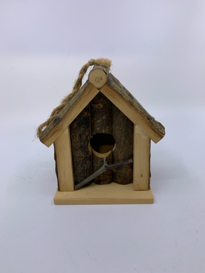 RED WOOD BARK SMALL BIRD HOUSE.