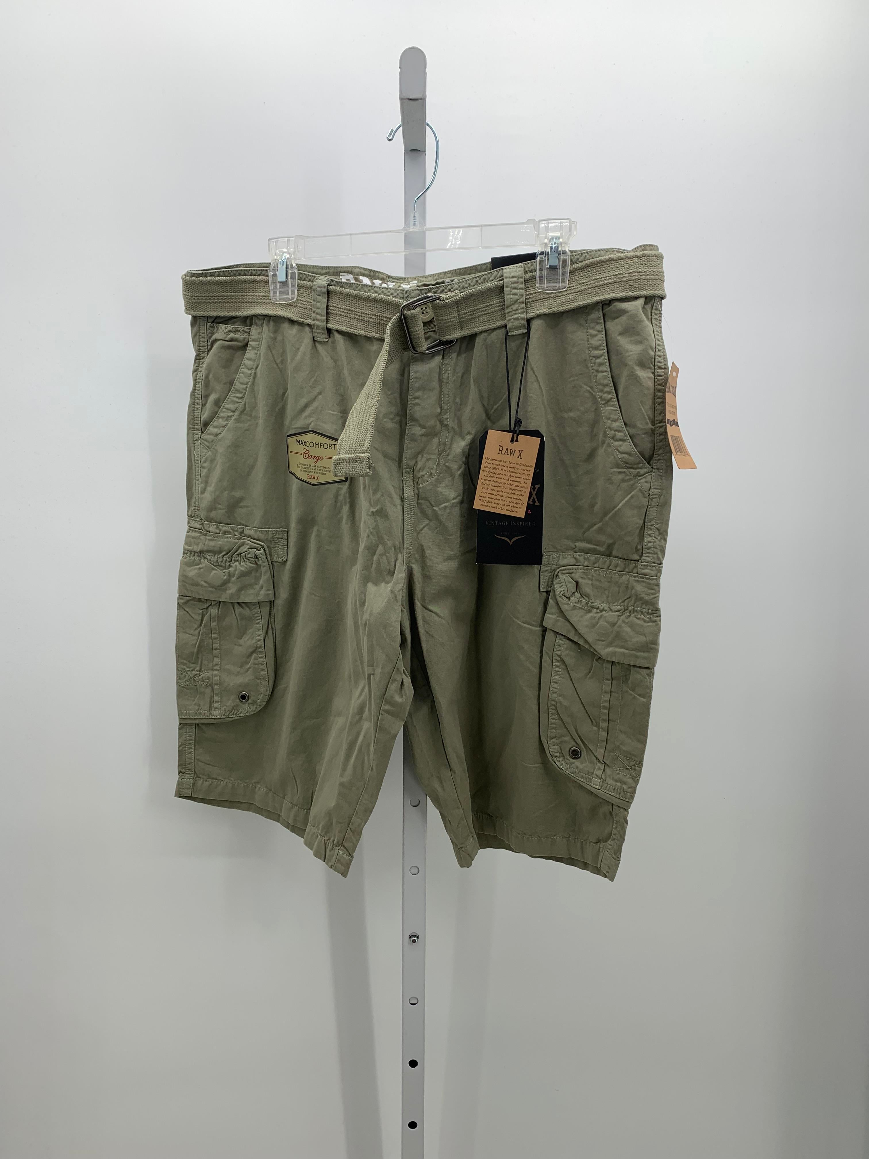 NEW BELTED CARGO SHORTS.