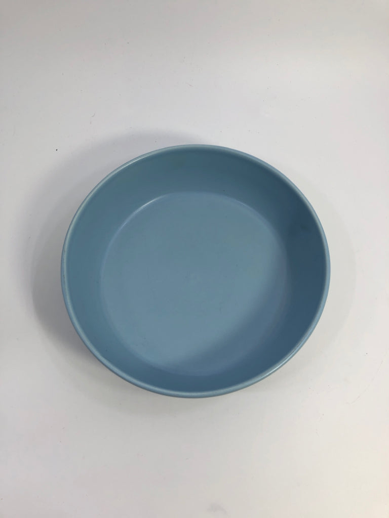 LT BLUE PFALTZGRAFF SHALLOW BOWL 8" X 2"