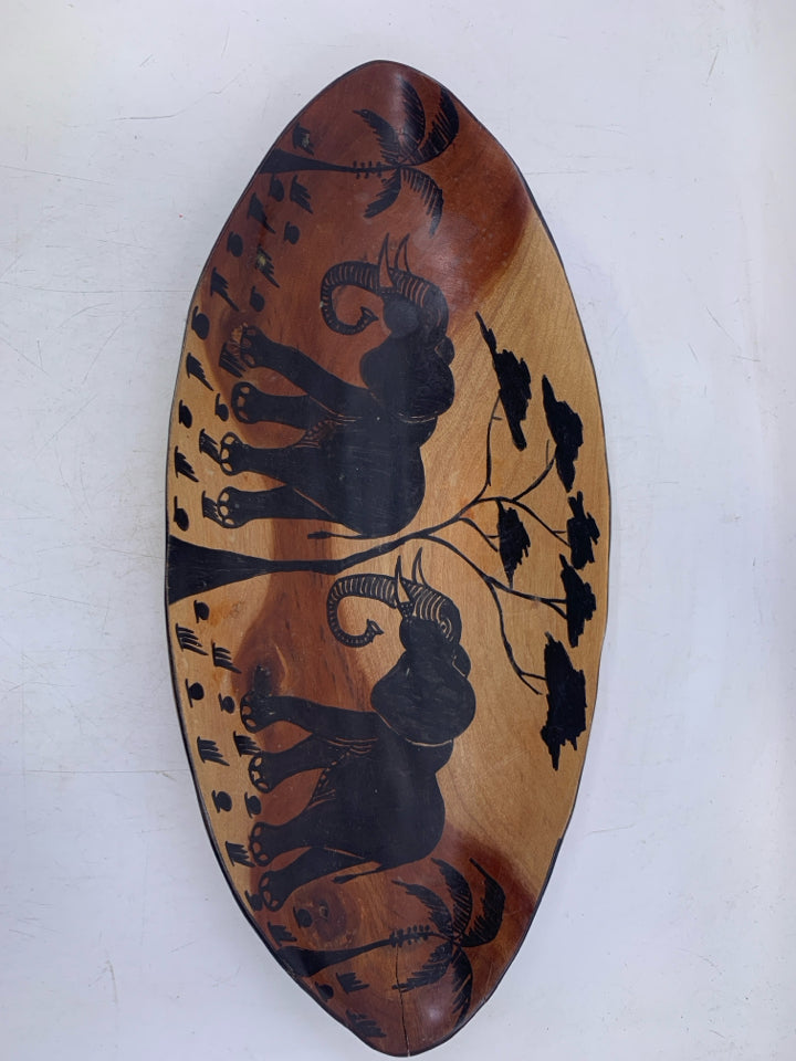 ELEPHANT OVAL CENTERPIECE BOWL.