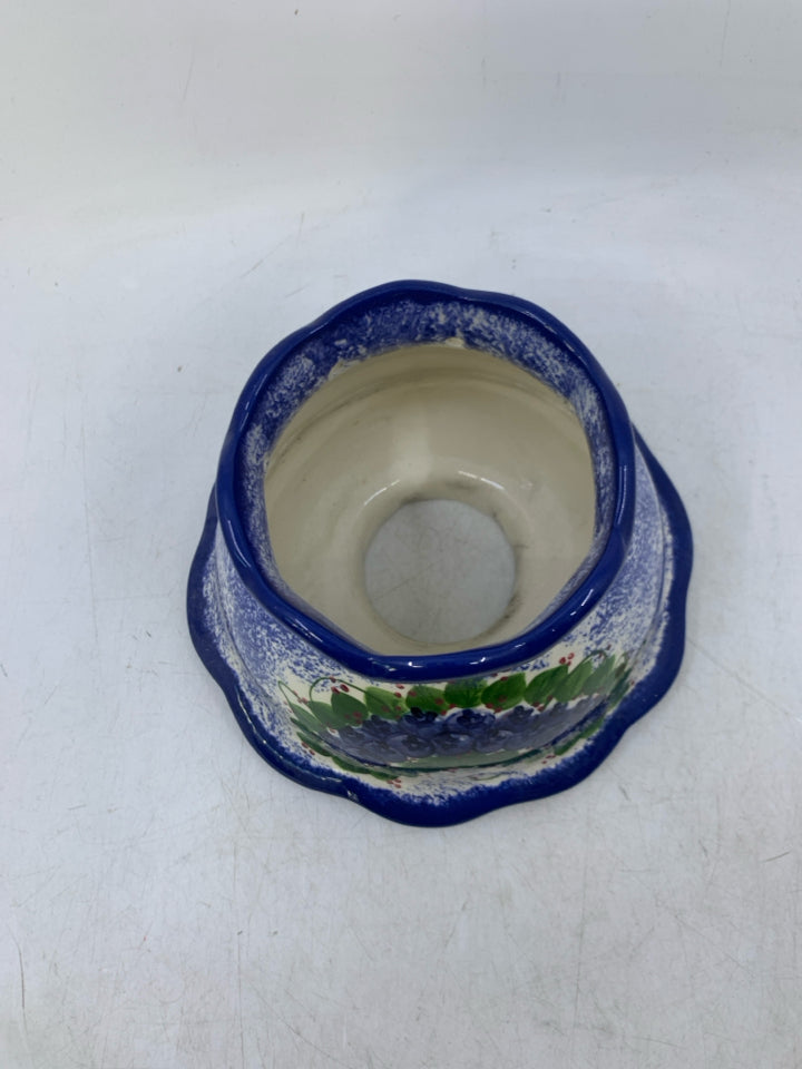 BLUE/WHITE SPONGE CANDLE SHADE.