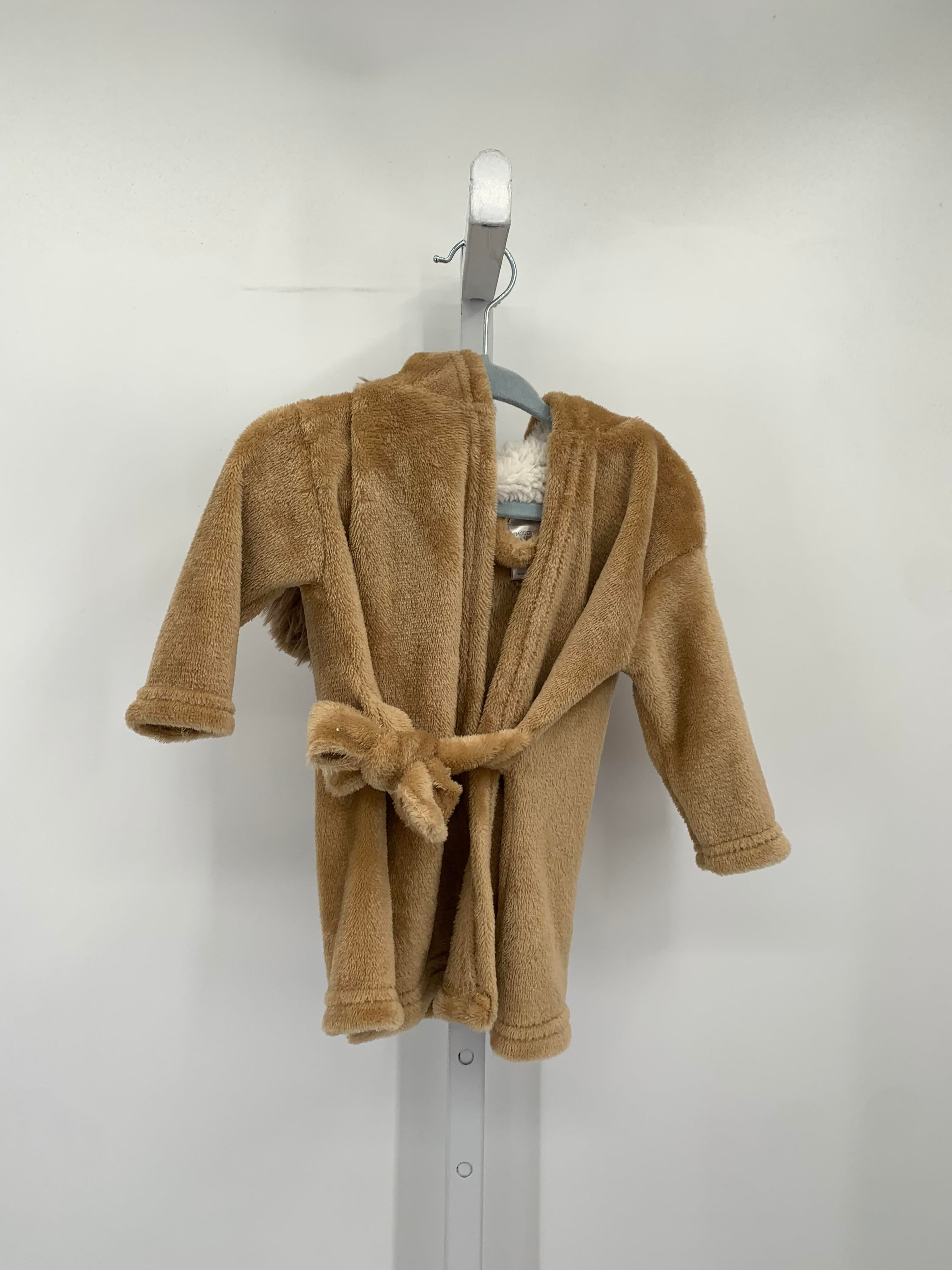 LION HOODED FLEECE ROBE