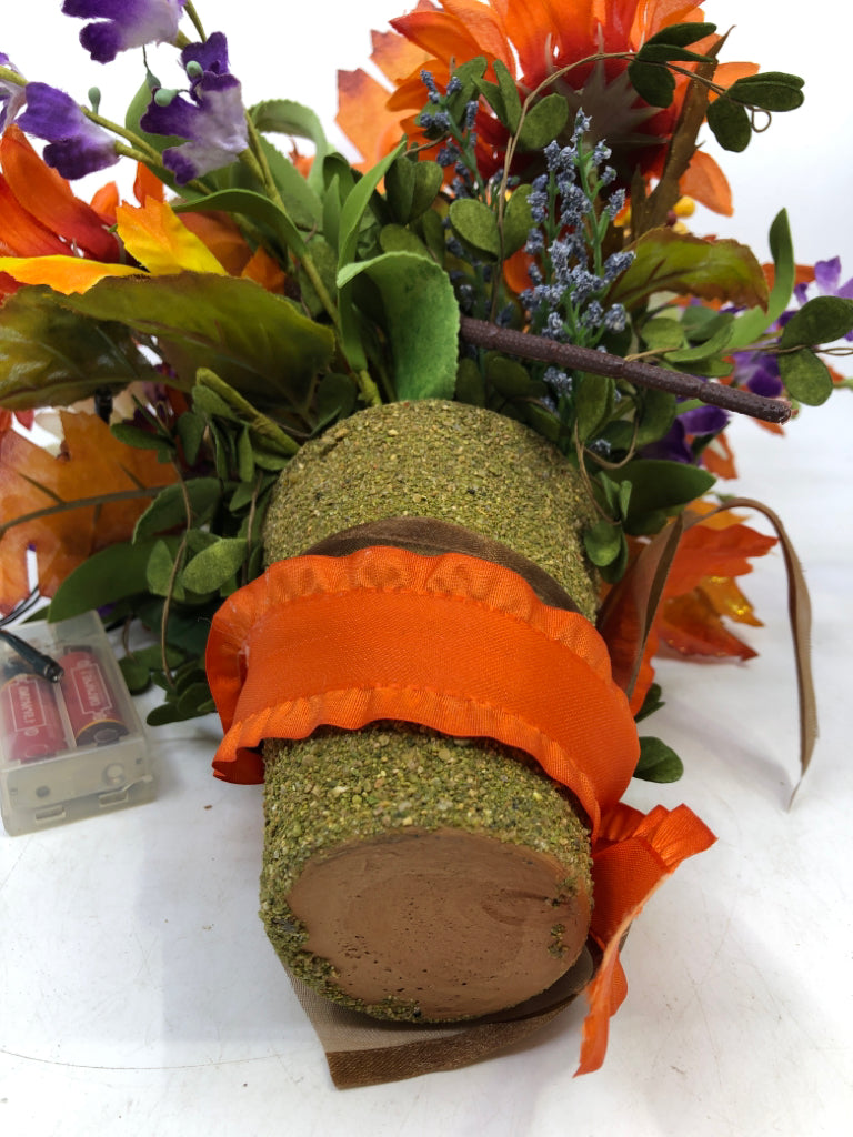 FALL BOUQUET W/LIGHTS GREEN TEXTURED PLANTER.