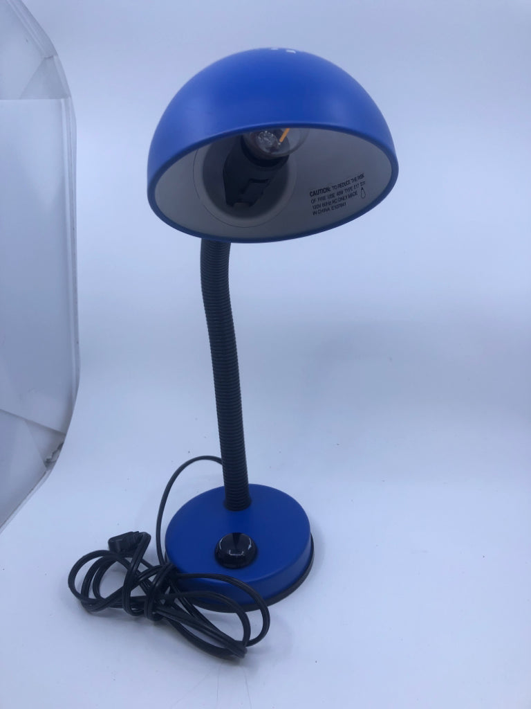 BLUE ADJUSTABLE DESK LAMP.