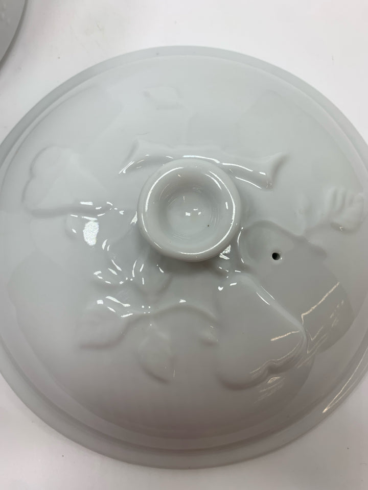 WHITE PORCELAIN CASSEROLE DISH W/EMBOSSED FRUITS AND LID.