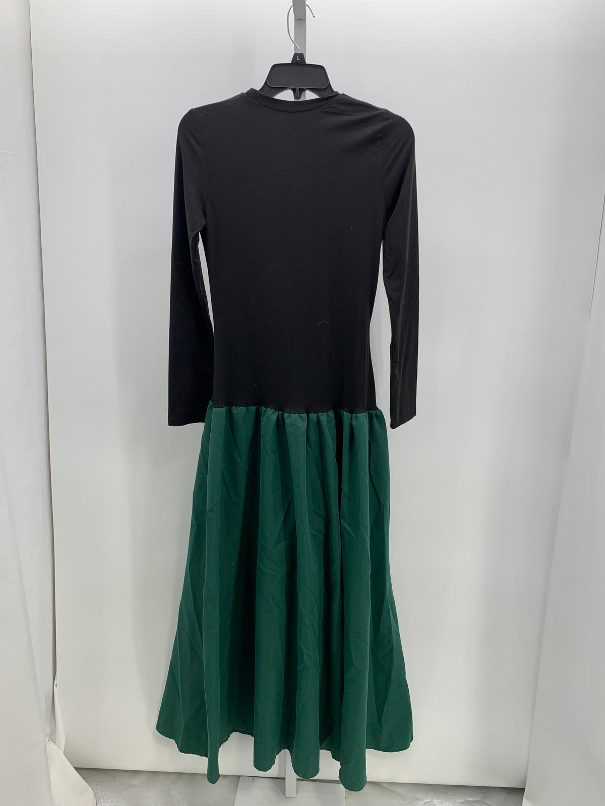 Size Medium Juniors Long Sleeve Dress
