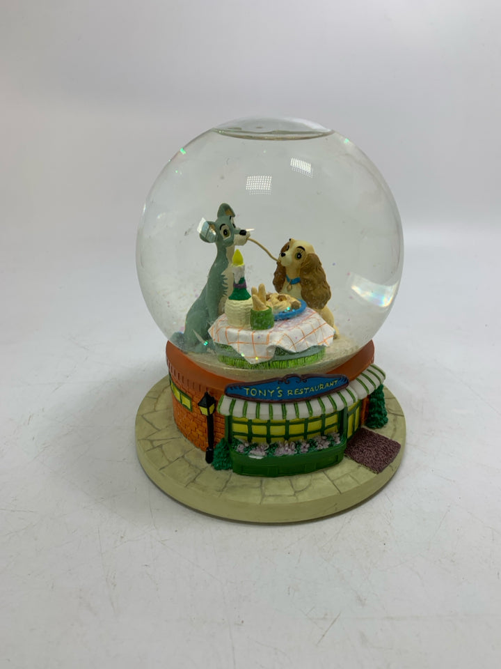 VTG DISNEY LADY AND THE TRAMP AT TONY'S RESTAURANT.