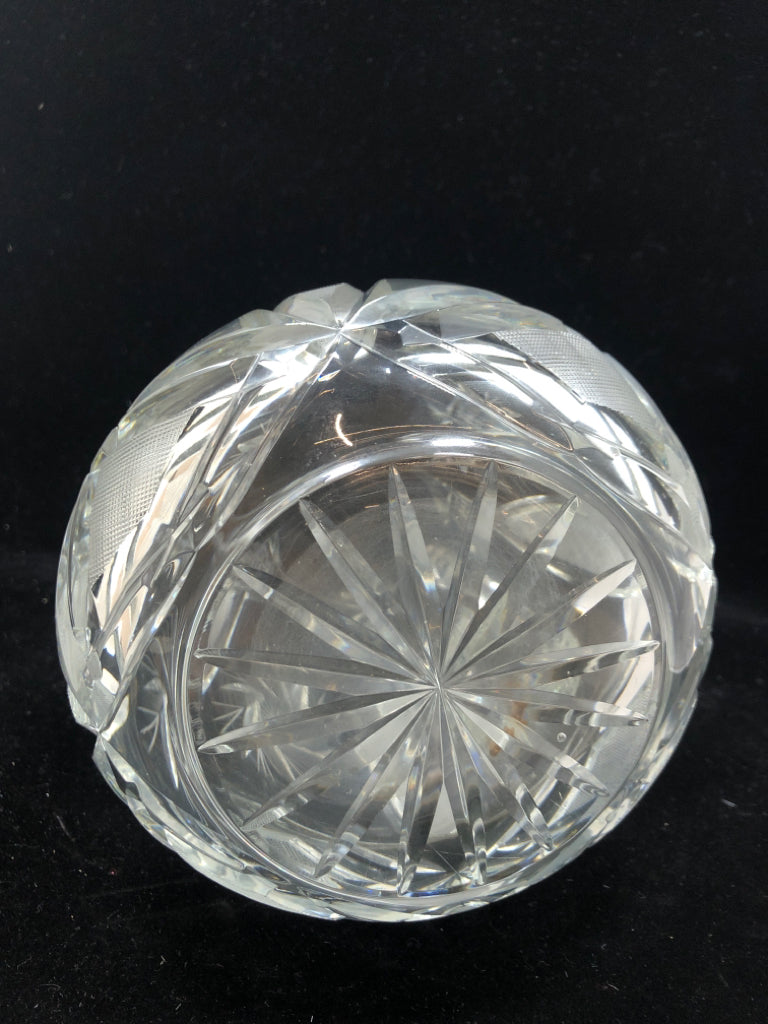 HEAVY CRYSTAL PITCHER.