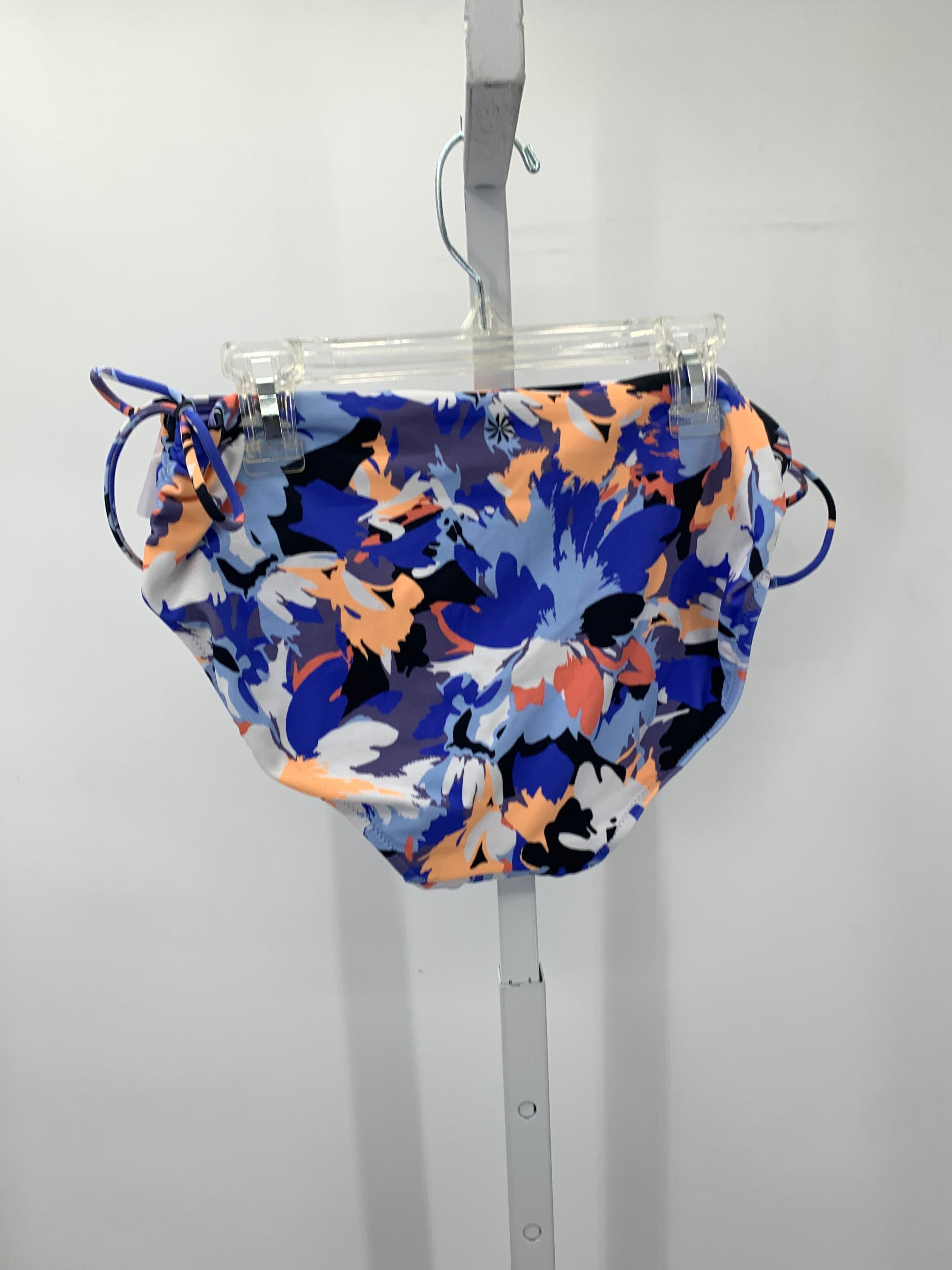 Athleta Size Medium Misses Swimwear