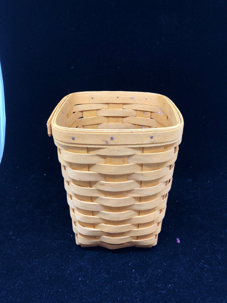 1998 TALL BASKET.