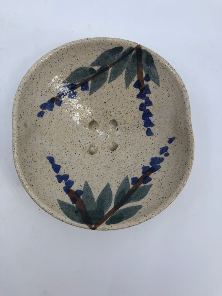 SMALL BLUE POTTERY BERRY STRAINER.