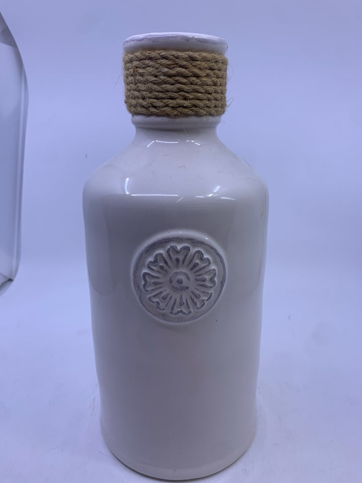 LARGE CERAMIC WHITE VASE W/ BURLAP EMBOSSED MEDALLION.