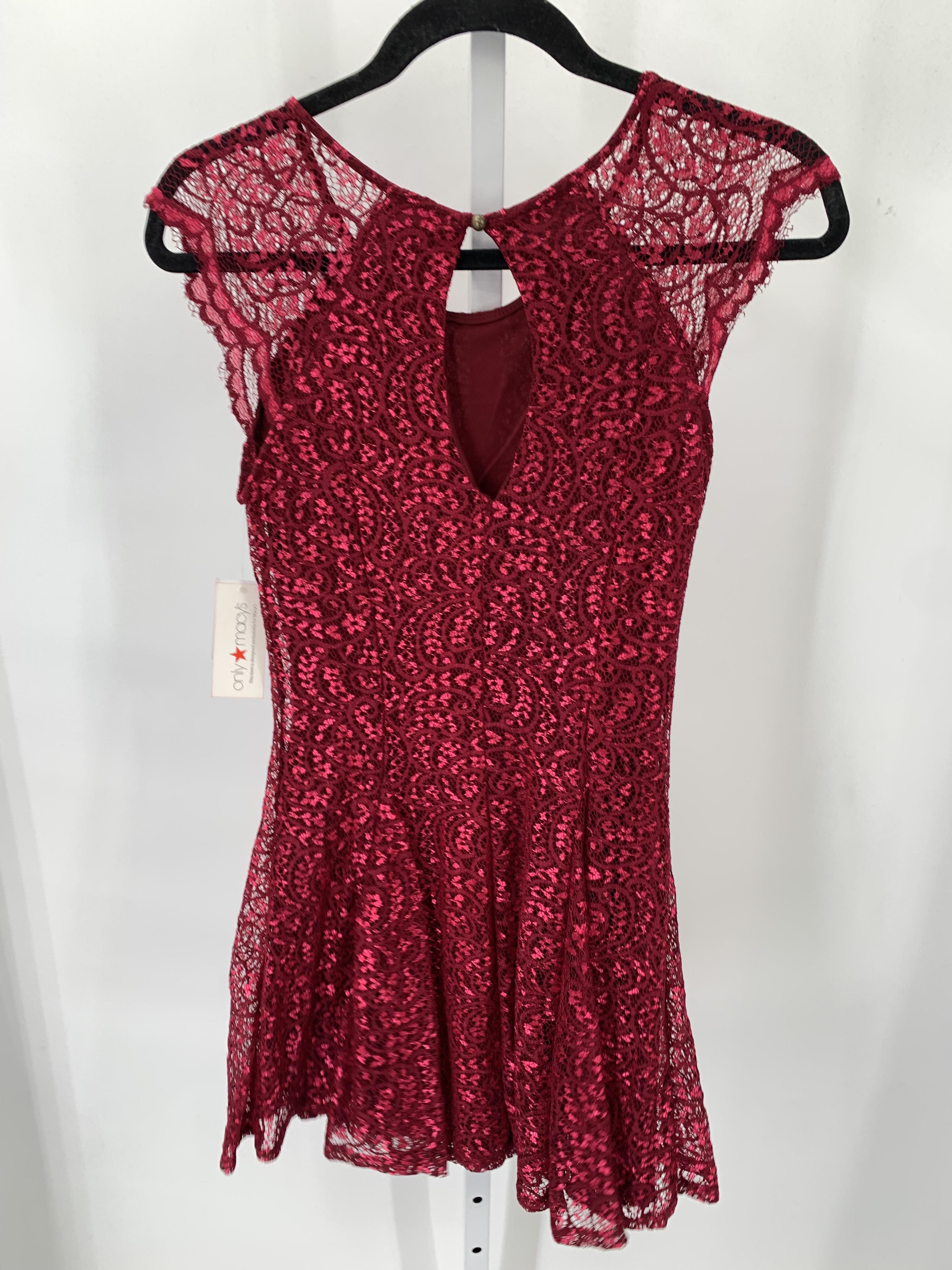 City Studio Size Small Juniors Short Sleeve Dress