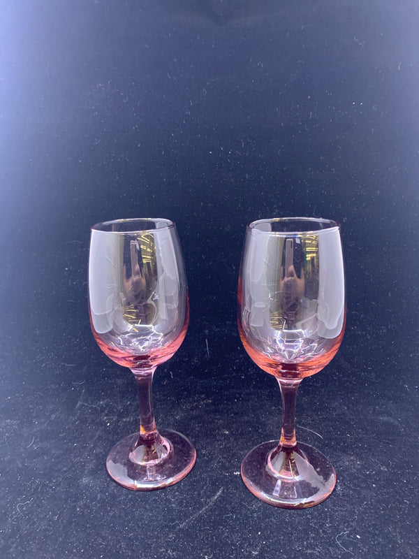 2 TINTED PINK GLASS WINE GLASSES.