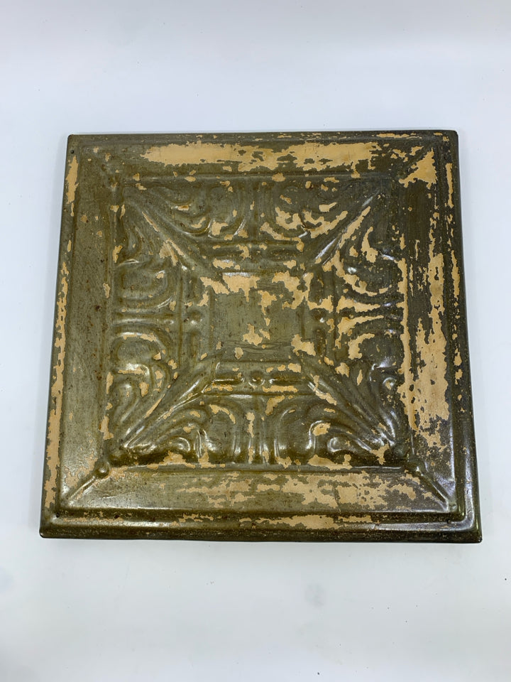 TAN RUSTIC TIN TILE WALL DECOR.