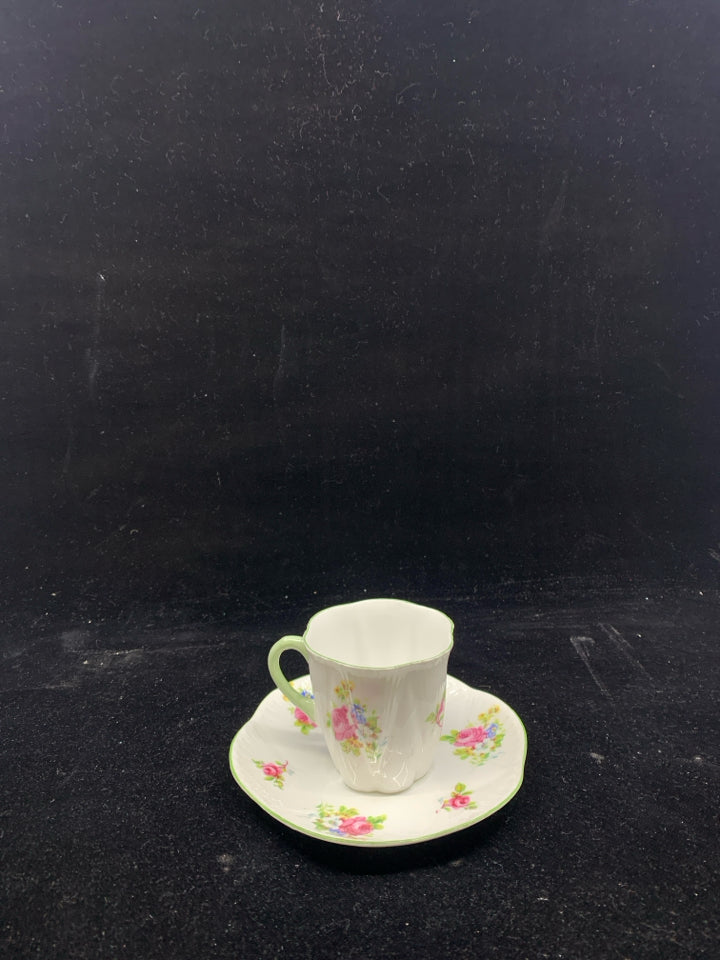 VTG PINK ROSES TEA CUP/SAUCER.