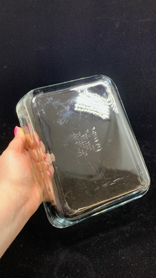 BLUE GLASS PYREX BAKING DISH.