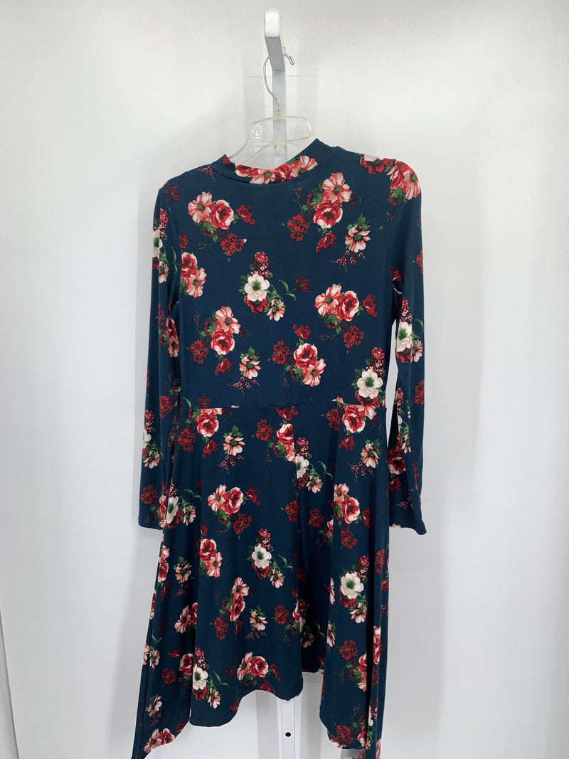 Size Small Misses Long Sleeve Dress