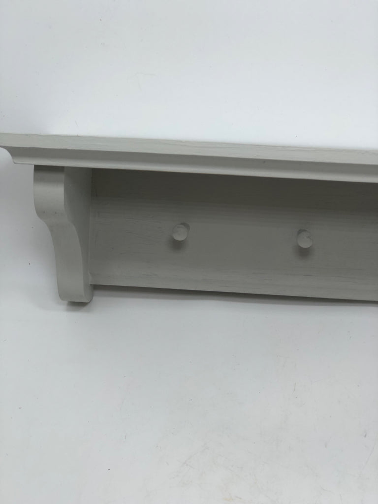GREY PAINTED WALL SHELF W/3HOOKS.