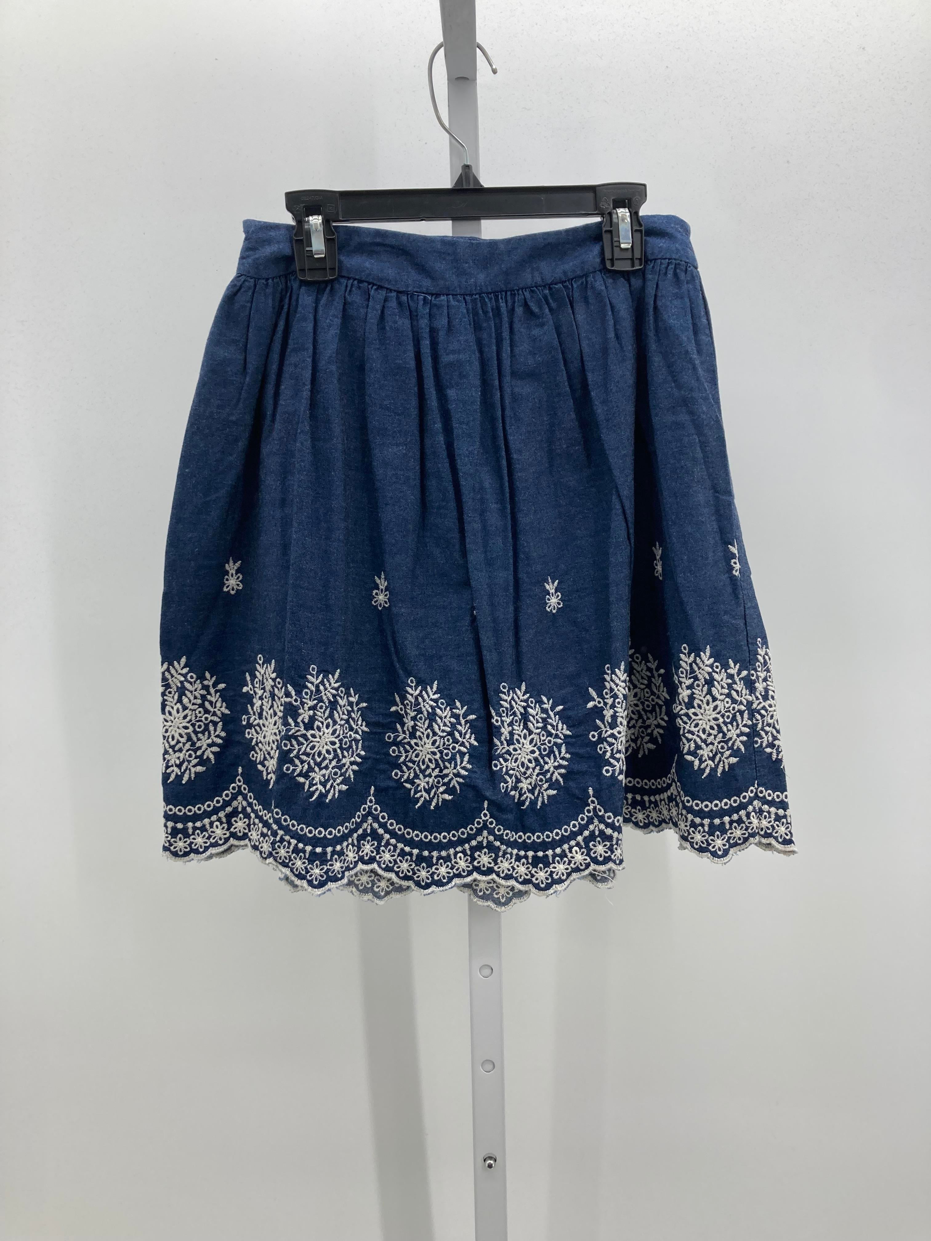 Alya Size Medium Juniors Skirt