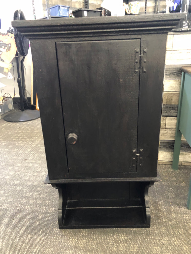 DISTRESSED PRIMITIVE WOOD CABINET- DOOR, 3 SHELVES.