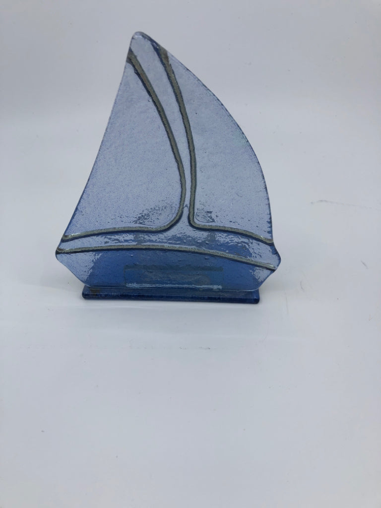 SAILBOAT BLUE GLASS TEA LIGHT HOLDER.