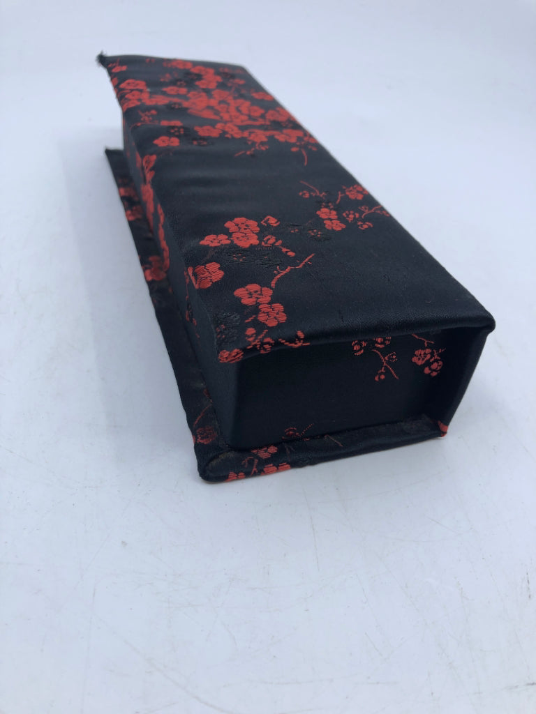 SMALL ASIAN STYLE BLACK W/ RED BLOSSOMS SILK JEWELRY BOX.