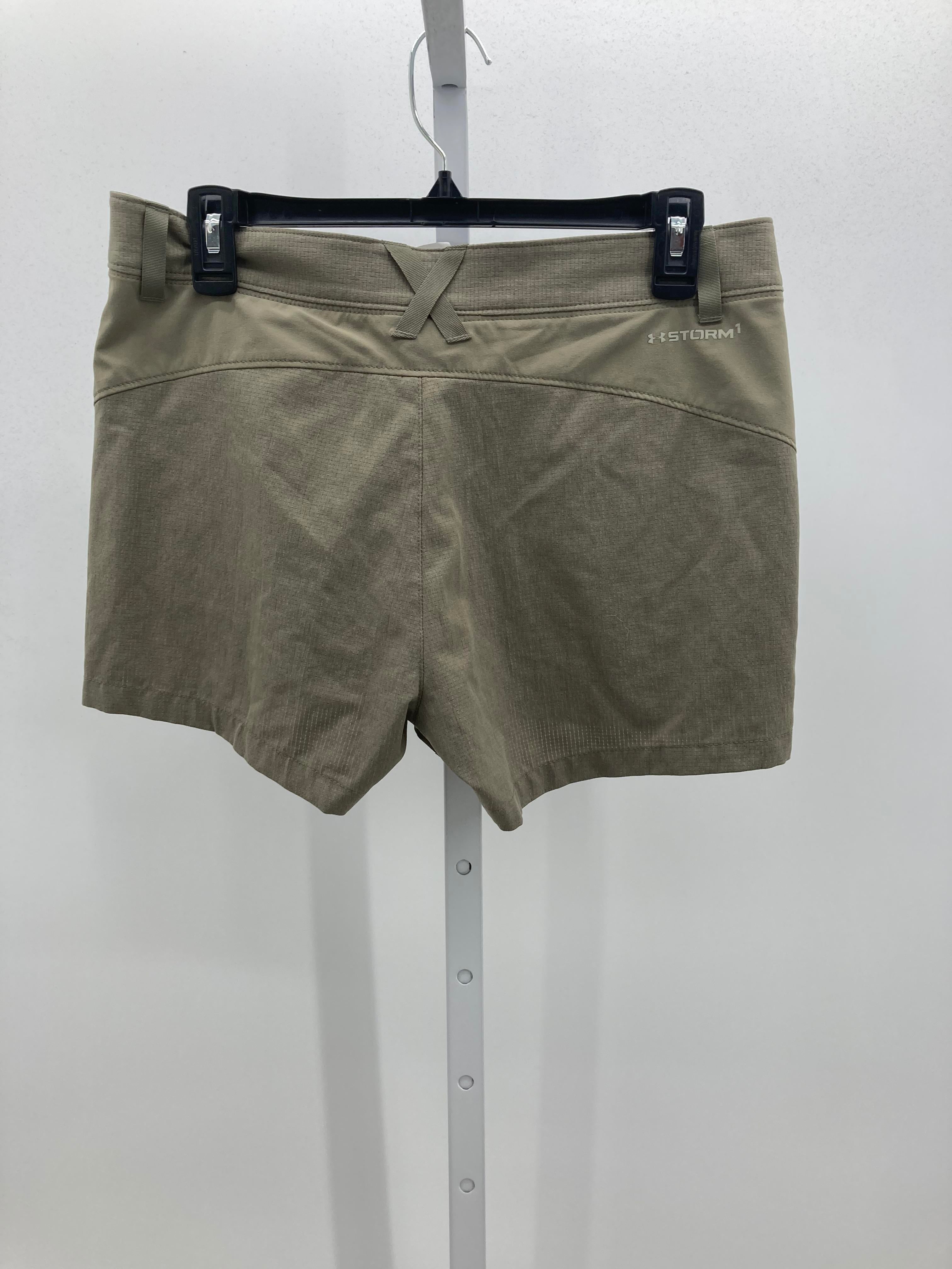 Under Armour Size 6 Misses Shorts