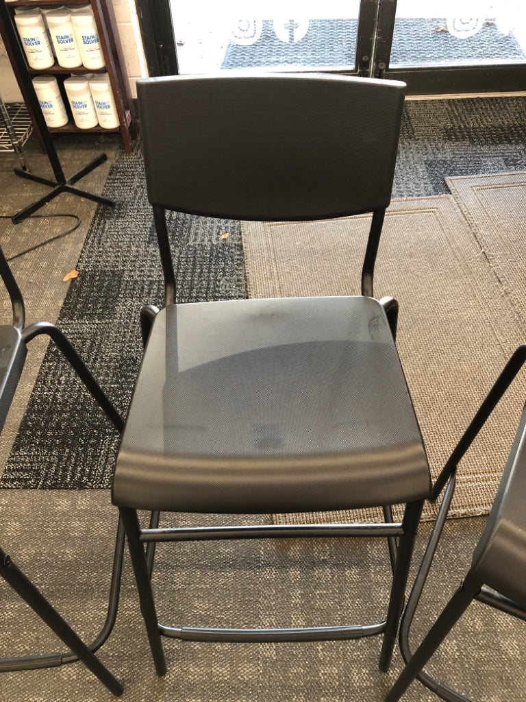 4 BLACK PLASTIC IKEA BAR STOOLS.