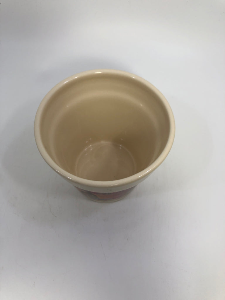 BLUE BIRDS ON CREAM CERAMIC POT.