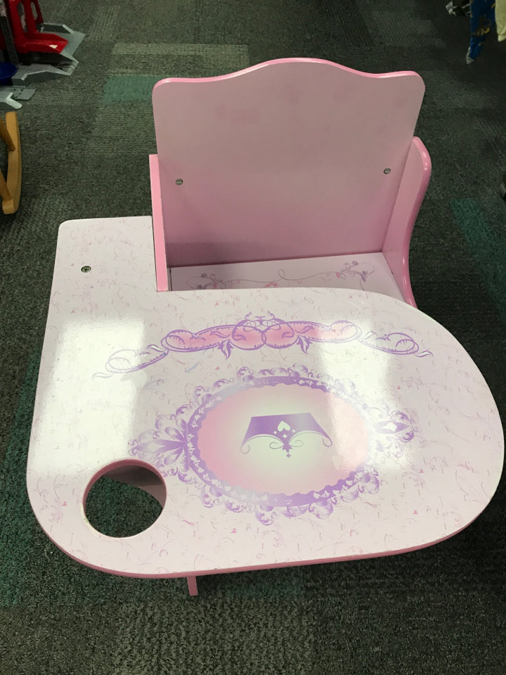 Disney Princess Desk/Chair *missing drawer*