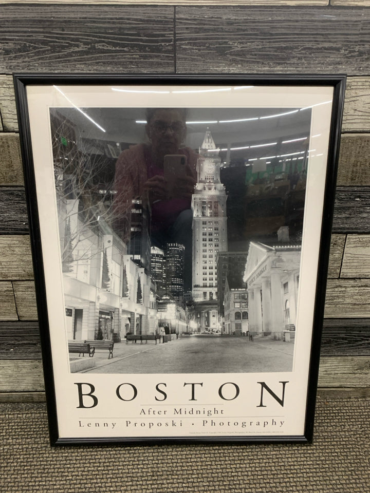 B&W BOSTON AFTER MIDNIGHT WALL ART PHOTOGRAPHY.
