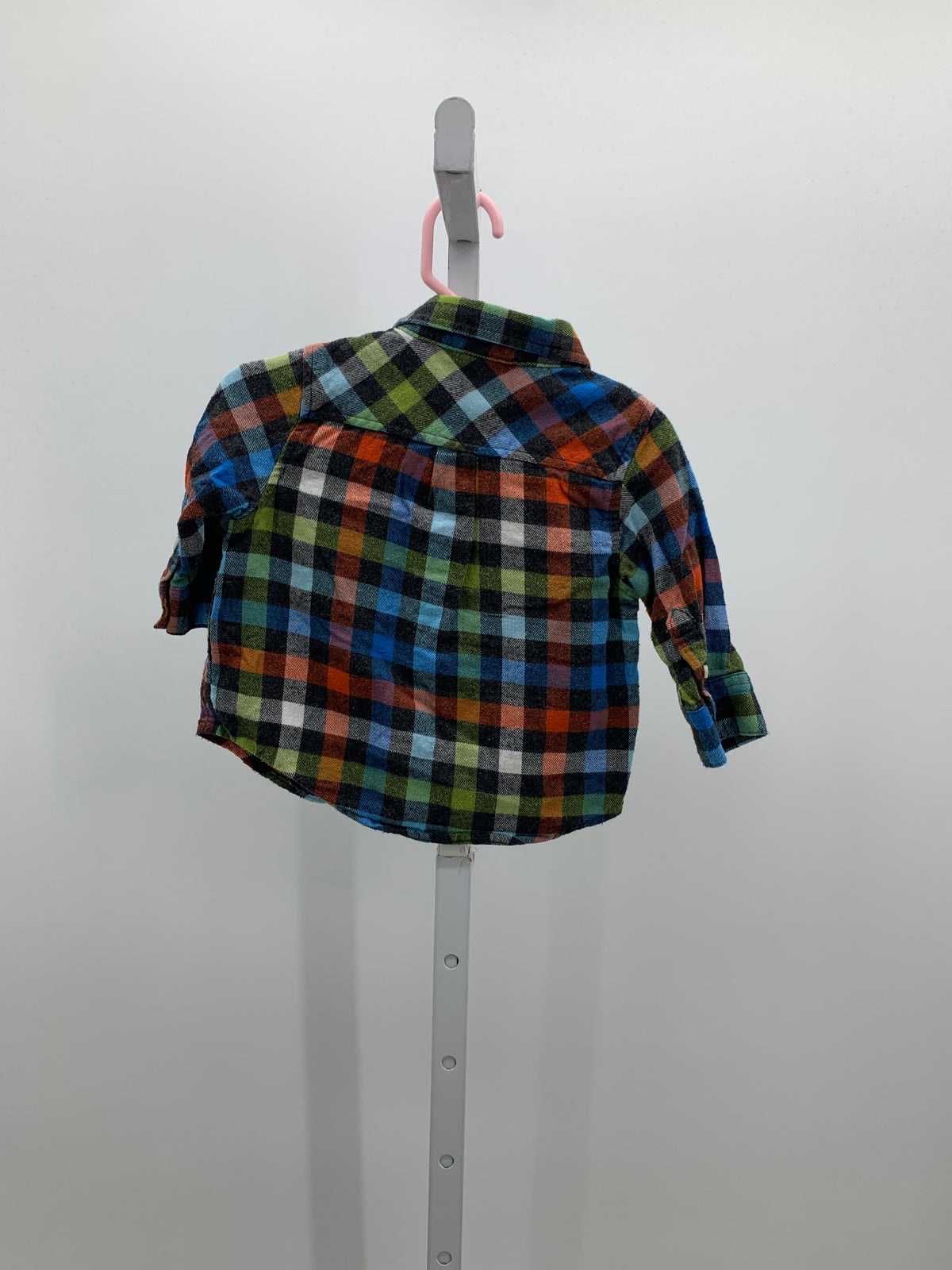 PLAID BTN DOWN