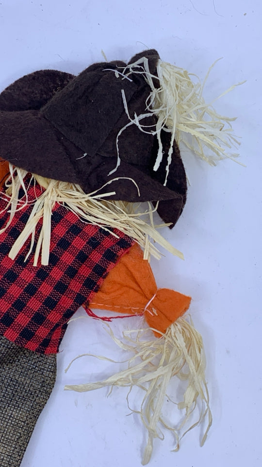 SCARECROW STAKE.