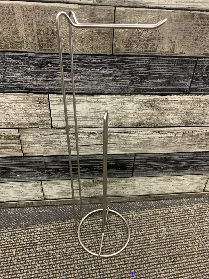 SILVER TOILET PAPER HOLDER.
