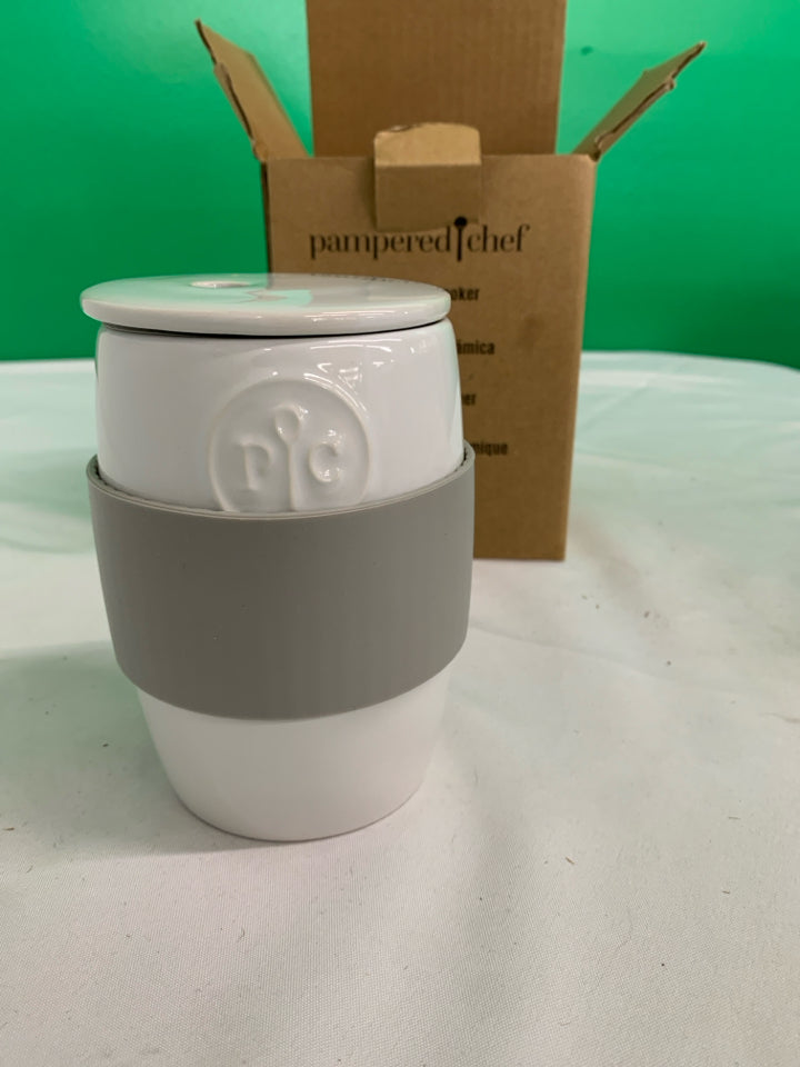 CERAMIC EGG COOKER- 1529