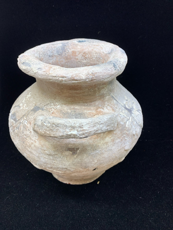 DISTRESSED HEAVY POTTERY PLANTER WITH HANDLES.