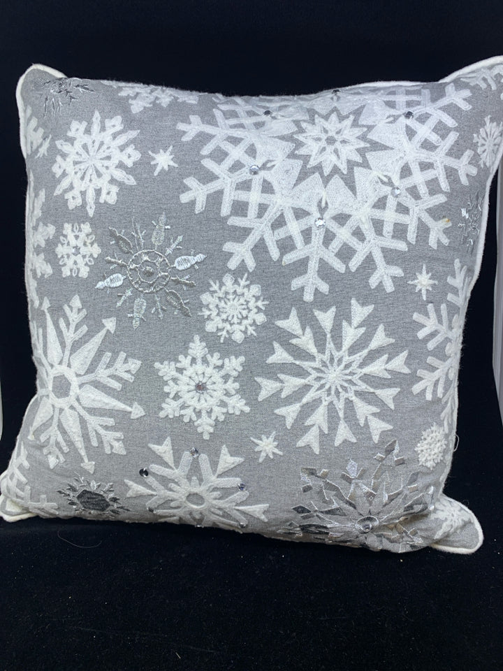 SILVER SNOWFLAKE SQUARE PILLOW.