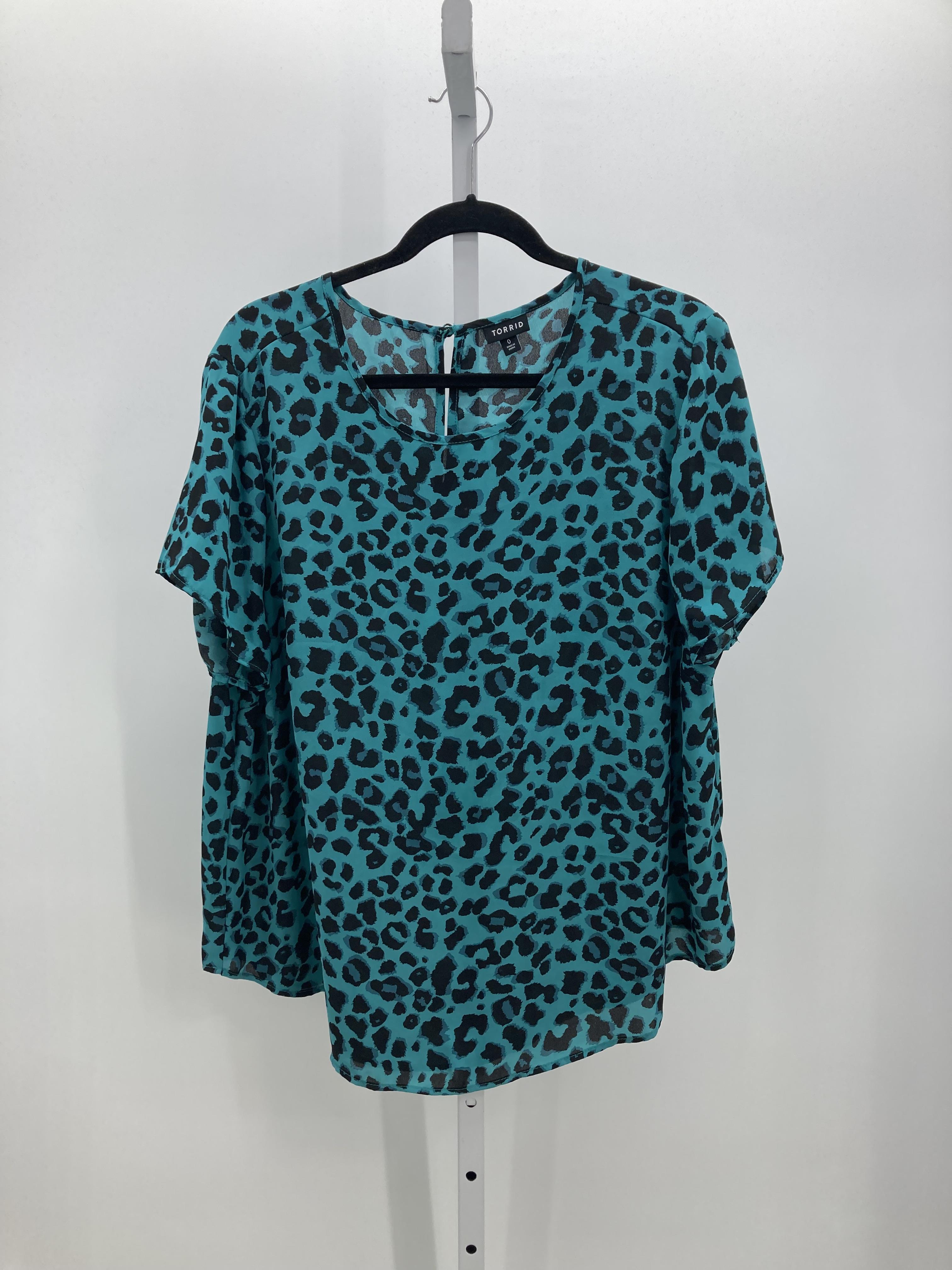 Torrid Size 0X Womens Short Sleeve Shirt