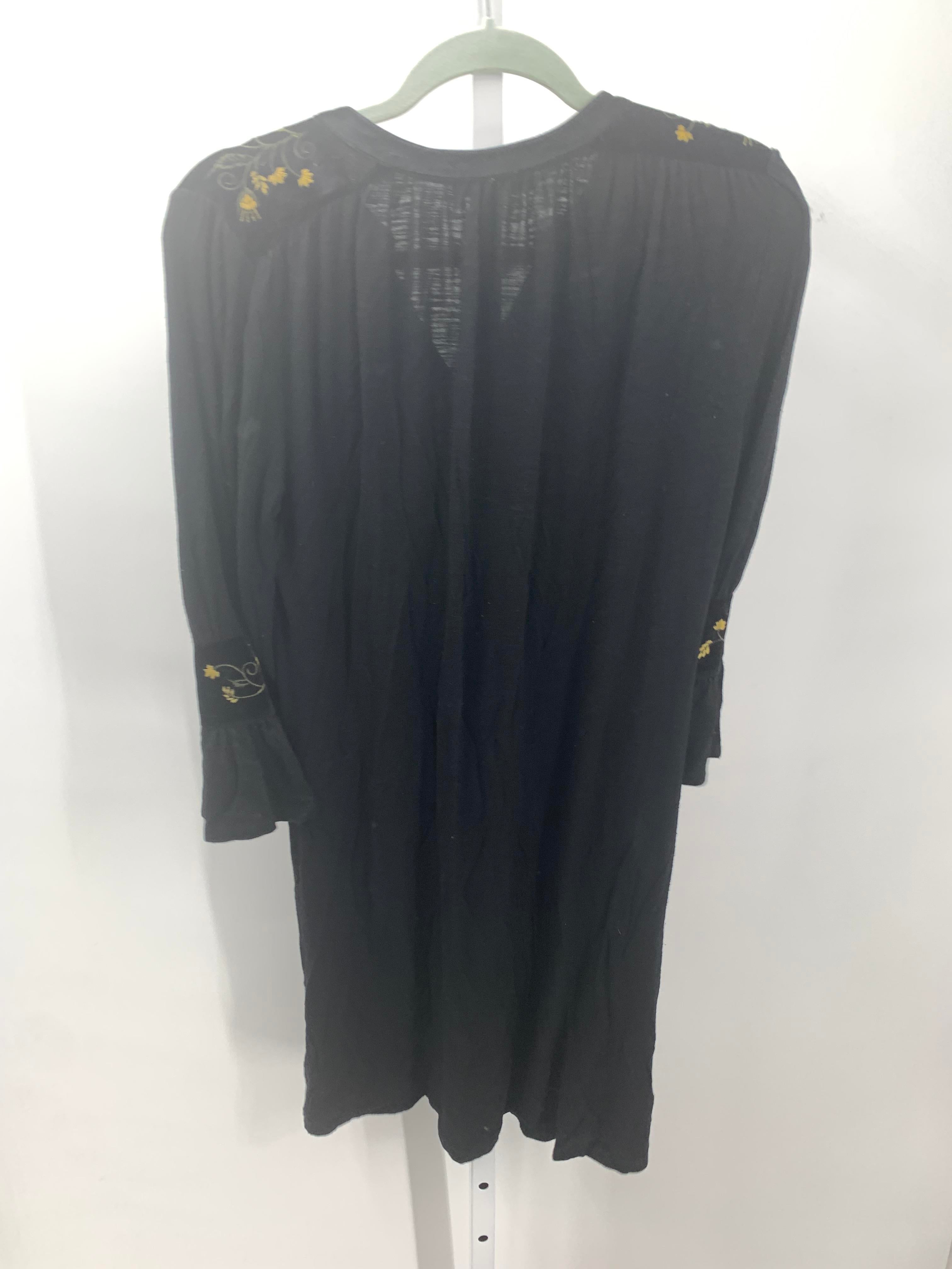 Size Medium Misses 3/4 Sleeve Dress